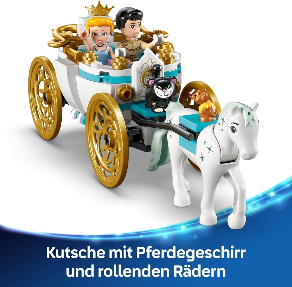LEGO € Disney Princess Castello di Cenerentola e carrozza trainata da cavalli, set per ragazze dai 6 anni in su, fantastico giocattolo con mini bambole della principessa Cenerentola e del principe azzurro, idea regalo per i fan Disney 43275 Set da costruzione Beuche den LEGO-Store