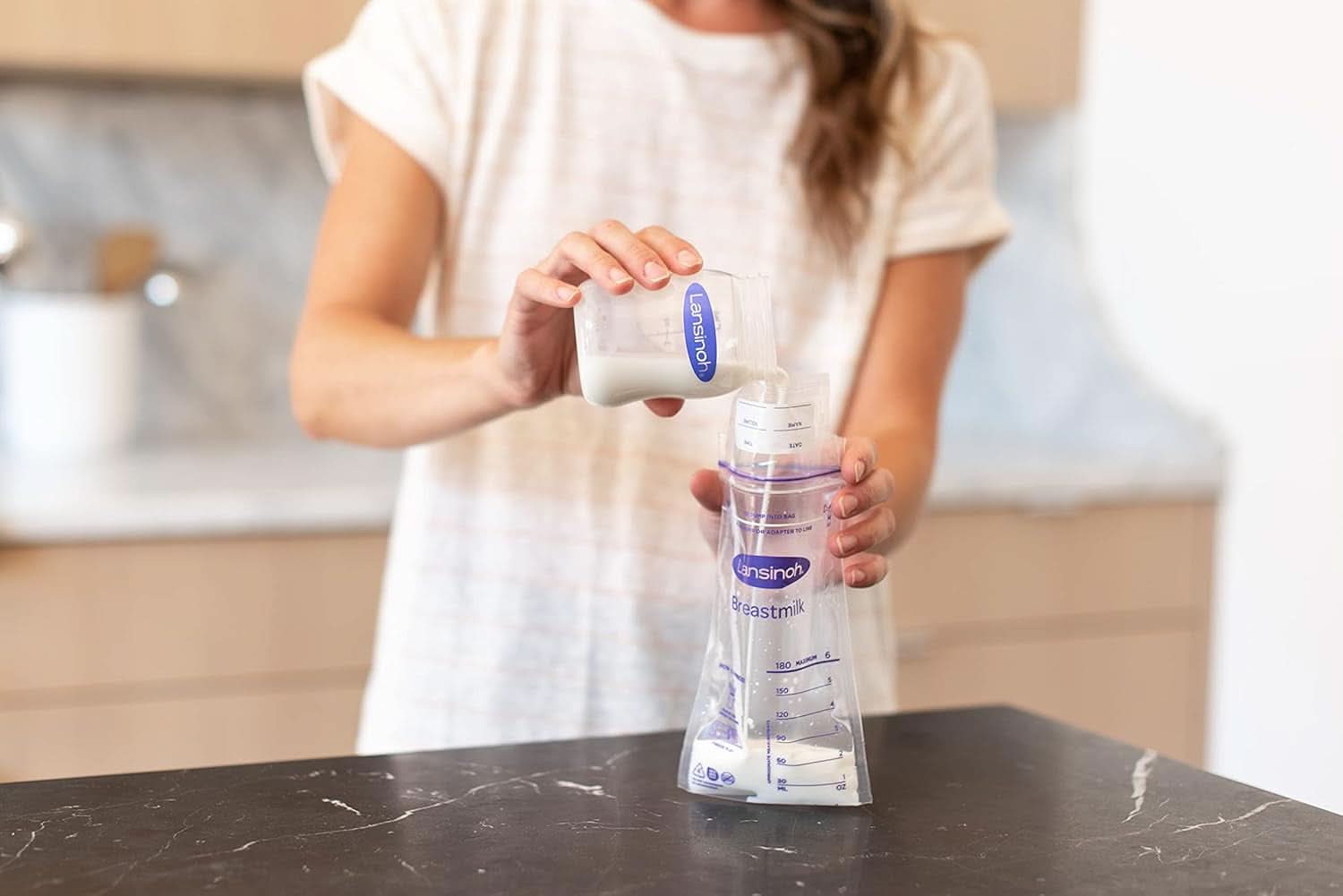 Pungi de depozitare Lansinoh pentru lapte matern, 25 bucăți Accesorii Hrana si Alaptare Bebe Naty Shop