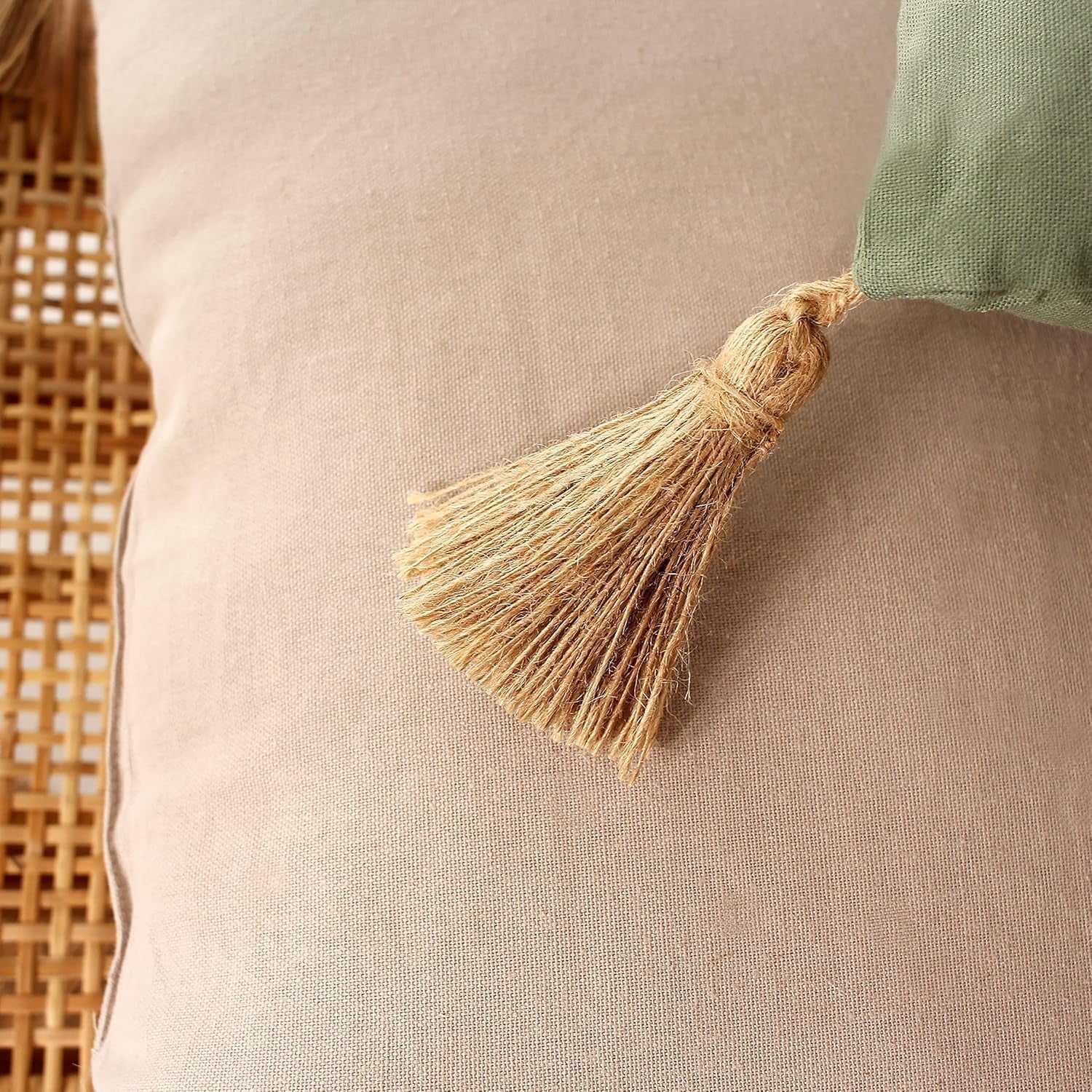 Trapunta con 4 pompon, juta, 90 X 190 Cm, argilla, 2007AGCHLJT090190, 90 X 190 Cm Trapunte e trapunte Naty Shop