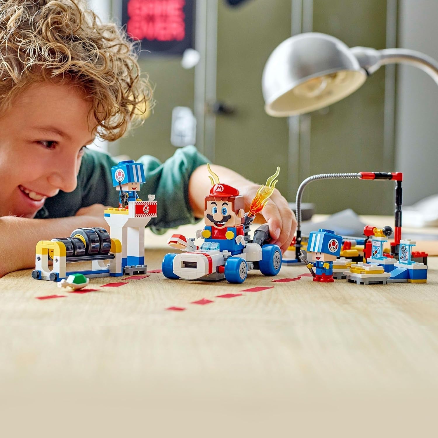LEGO Super Mario: Mario Kart – Toad’s Garage Set, Nintendo Mechanic Toy with 2 Blue Toad Character Figures for Independent Play, Birthday Gift for Boys, Girls and Gamers Aged 8 Plus 72035