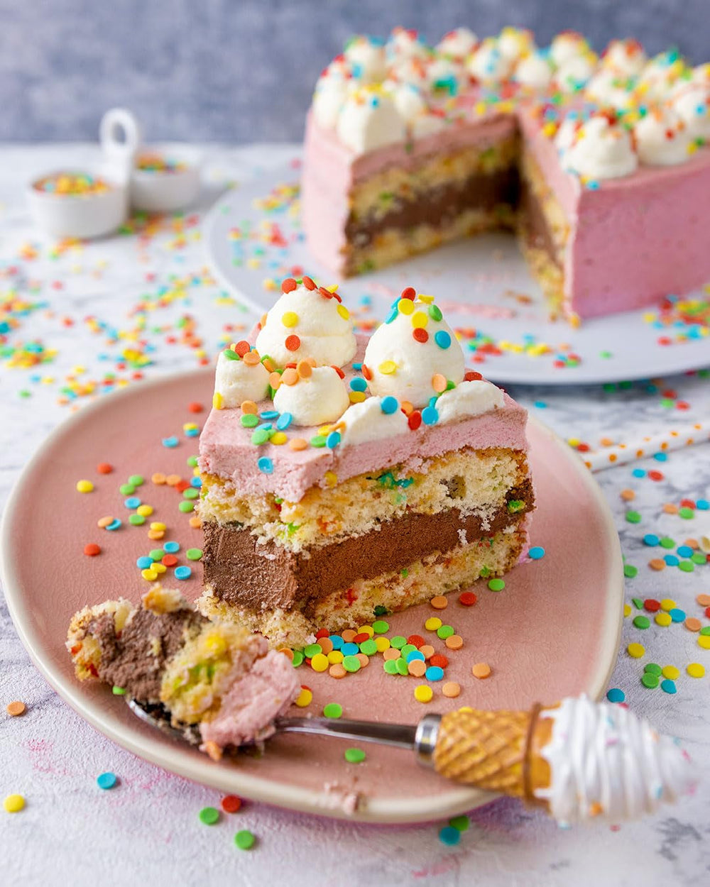 RUF Biskuit Teig, Backmischung Für Einen Saftigen Biskuitteig, Gelingsicher Und Schnell Zuberitet, Zur Herstellung Von Biskuitrollen, Biskuitkuchen Oder Tortenboden, 1 X 250G Naty Shop