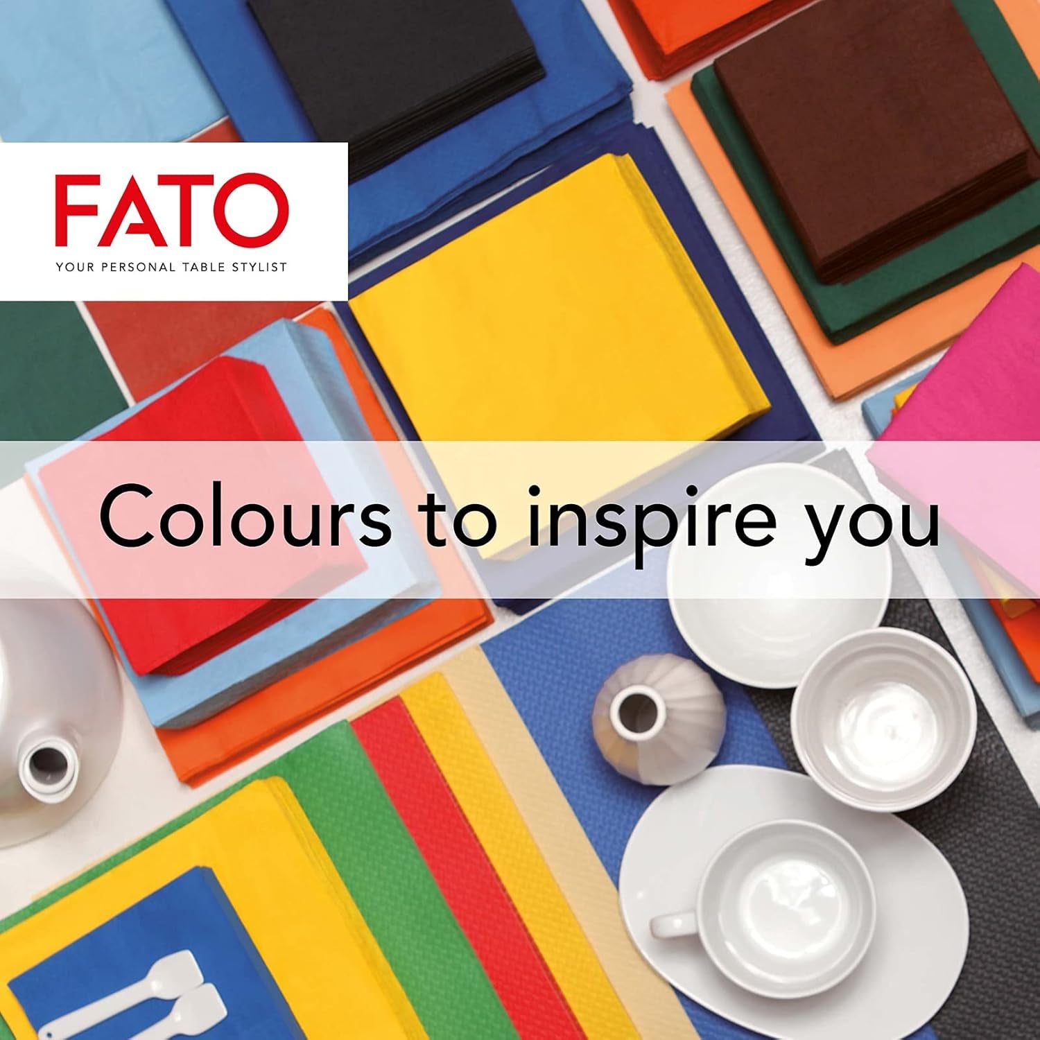 - Șervețele de hârtie de unică folosință, ideale pentru aperitive și cocktailuri, pachet cu 100 de șervețele, dimensiune 24X24, pliate 4 ori, 2 straturi, culoare roșu, 100% hârtie din celuloză pură, certificat Fsc