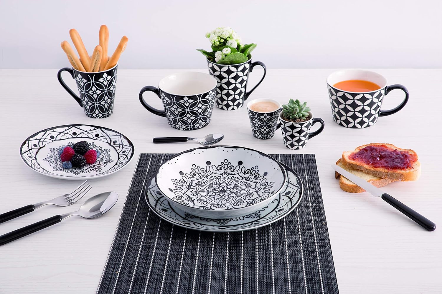 Excelsa Boheme Noir Teller-Set, 18-Teilig, Porzellan, Schwarz Seturi vesela masa Naty Shop