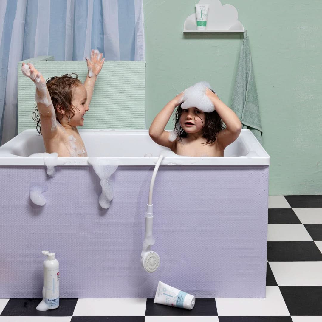 Gel de spălat nutritiv Naïf - Pentru bebeluși și copii - Ingrediente pe bază de naturale - 100% vegan - 200 ml Mama si Copilul Naty Shop