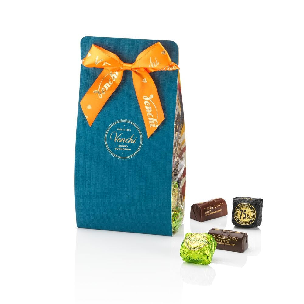 Venchi – Collezione Murrine – Confezione regalo con praline Chocoviar assortite e tavolette di cioccolato da 403 g – Con nocciole di bosco Piemonte IGP – Idea regalo – Senza glutine
