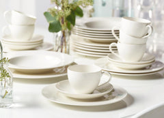 vivo - Villeroy & Boch Group - Set de veselă Basic White cu 30 de piese, potrivit pentru mașina de spălat vase și cuptorul cu microunde, Set de veselă alb, Set de cafea, Ceramică, Farfurii, Cești, Porțelan premium