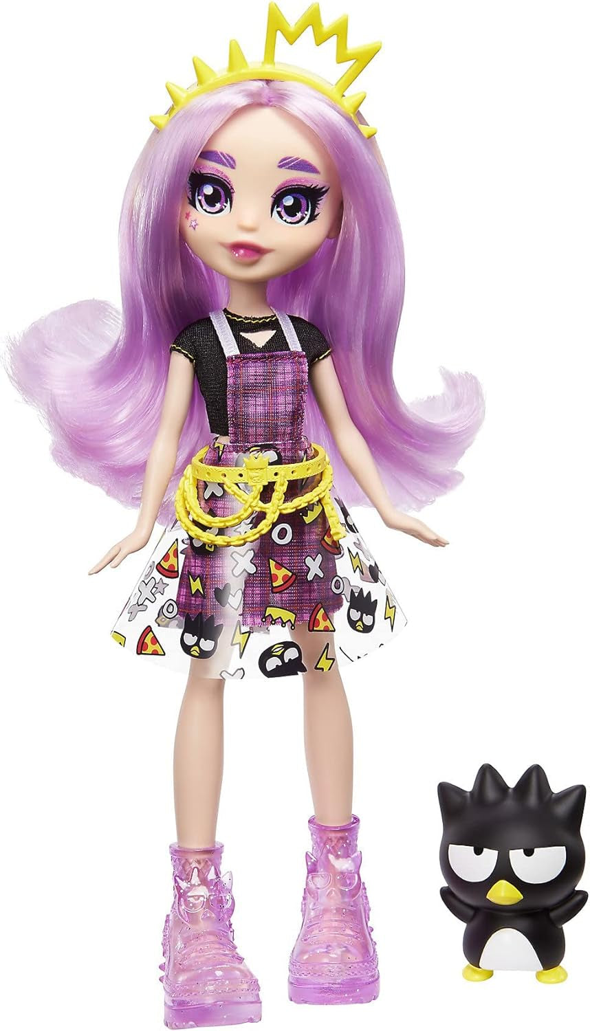 Mattel Hello Kitty GWW98 - Sanrio Badtz-Maru Figur und Jazzlyn Puppe (circa 25,4 cm) con abbigliamento e accessori, lunghi capelli lisci e outfit alla moda, tolles Geschenk für Kinder ab 3 Jahren