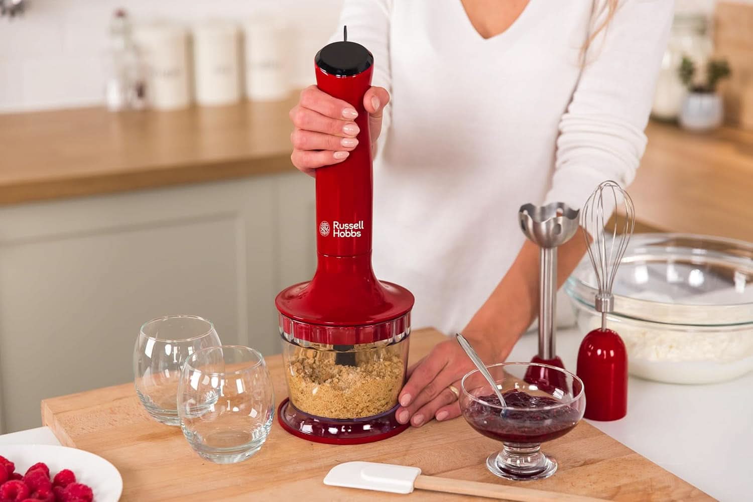Russell Hobbs Stabmixer [3-In-1: Pürierstab/Zerkleinerer, Mixer- & Schneebesenaufsatz] Desire Rot (senza Bpa e Spülmaschinenfestes Zubehör, Für Smoothie, Suppen Saucen, Joghurt Babynahrung) 24700-56 Kitchen Naty Shop