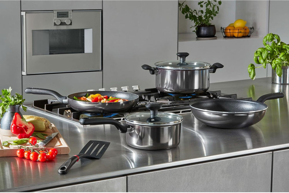 Tefal D52606 Resist, rivestimento antiaderente al titanio Pentole e Padelle Naty Shop