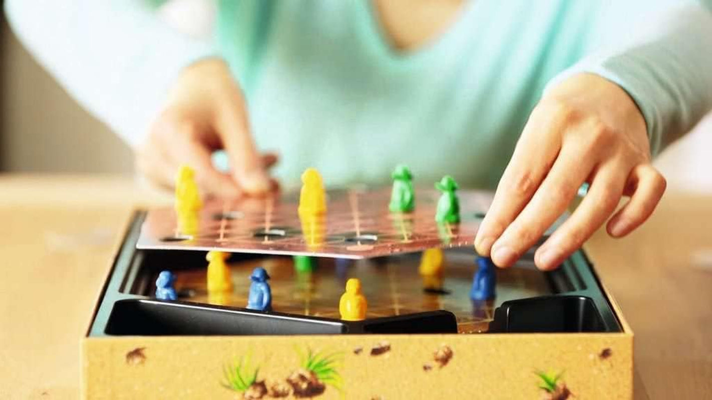 Ravensburger 26423 - The Mole Company - Joc de familie pentru adulți și copii cu vârsta de 8 ani și peste, ideal pentru seri de jocuri cu prietenii sau familia, pentru 1-4 jucători