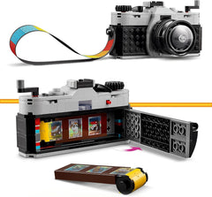 LEGO Creator 3In1 Fotocamera retrò, videocamera, set TV, decorazioni per la scrivania dei bambini o accessori per la camera da letto, regali fotografici per ragazze e ragazzi di 8 anni 31147 Set da costruzione Besuche den LEGO-Store