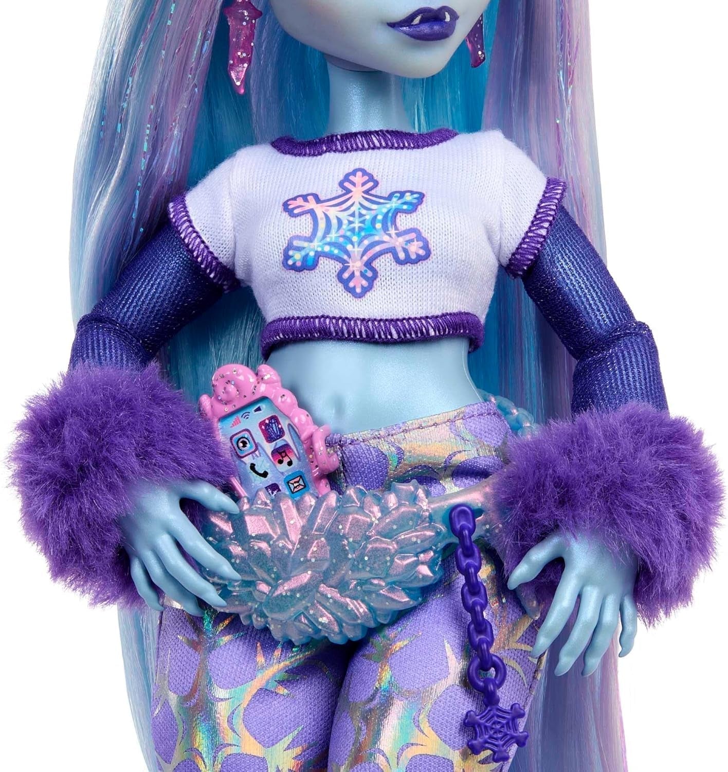 Monster High Abbey Bominable Yeti cu animal de companie Mammoth și accesorii - aspect Spook-tastic Snowflake pentru copii 4+, HNF64 Papusi Naty Shop