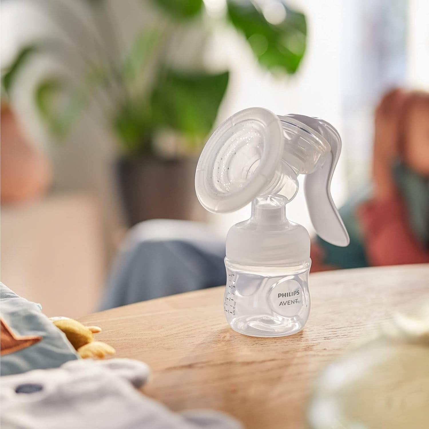 Philips Avent Handmilchpumpe - Einfaches Abpumpen, Mit Natural-Motion Technologie, Bpa-Frei (Modell SCF430/01) Trasparente Accessori Alimentazione e Allattamento Bebe Naty Shop