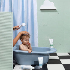 Gel lavante nutriente Naïf - Per neonati e bambini - Ingredienti naturali - 100% vegano - 200 ml Mamma e Bambino Naty Shop