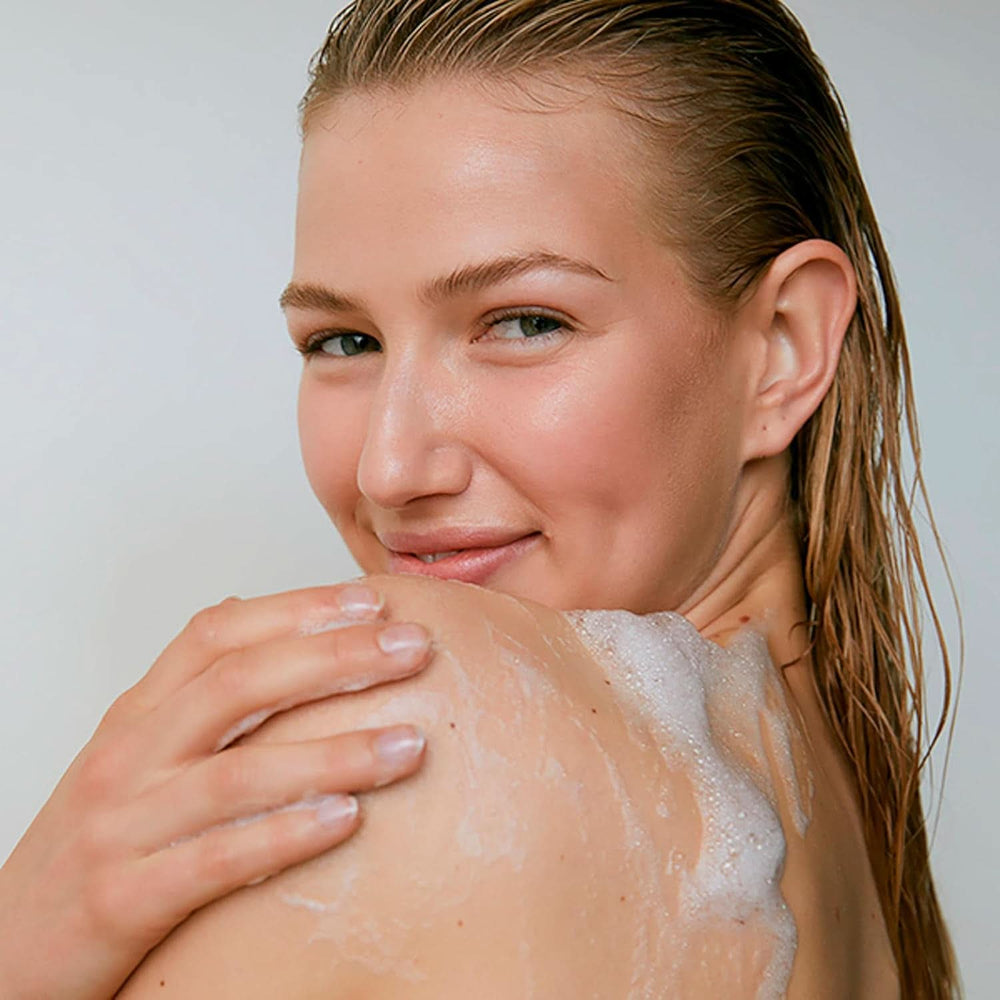 NIVEA, Lozione detergente intima con acido lattico, estratto di camomilla e olio di jojoba biologico, 250 ml Bagno e doccia Naty Shop