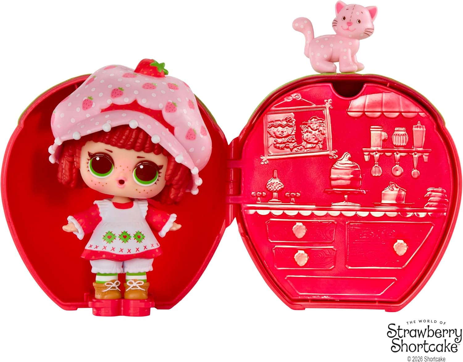 LOL Surprise! Loves Strawberry Shortcake Tots – Păpuși parfumate de colecție cu 7 surprize, animal de companie, modă, pantofi, pălărie, set de joacă cu căsuță convertibilă în formă de căpșuni, vârste 4+