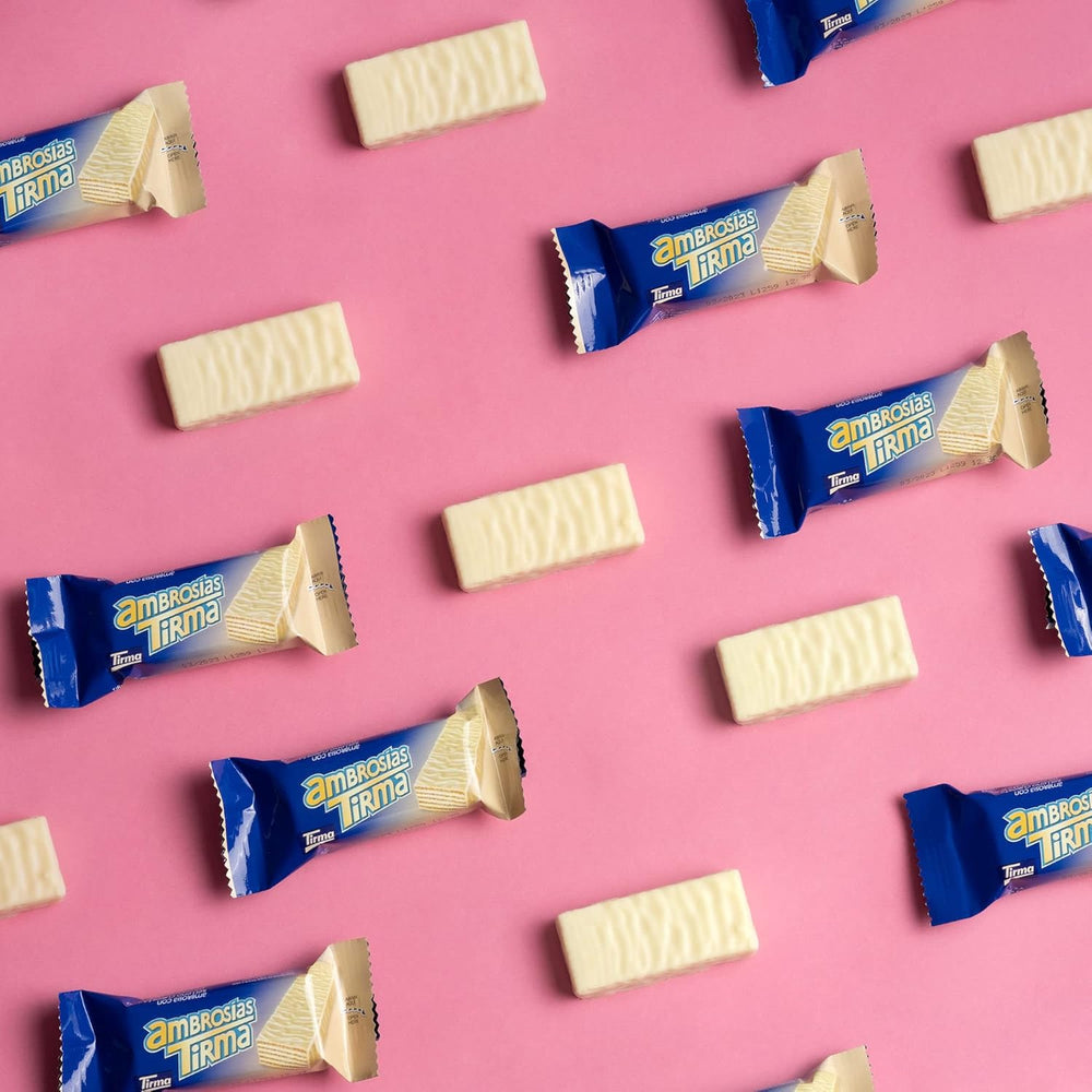 Mini Wafer Al Cioccolato Bianco Tirma | (16 unità x 13,5 g), 216 g | Delicata farcitura alla crema | Non OGM | Adatto ai vegetariani | Confezionati singolarmente | Spuntino al sacco