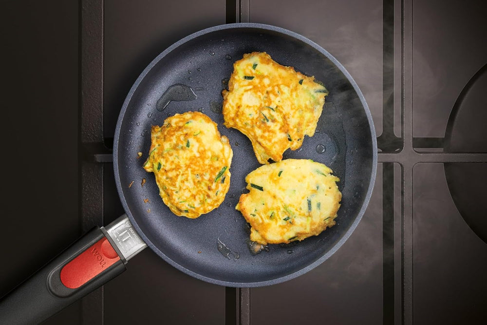 Padella piana Woll Diamond Lite - Induzione -, Ø 20 Cm, Altezza 5 Cm, Con manico removibile - Adatta a tutti i tipi di piano cottura, Fusione di alluminio, Rivestimento Antiaderente Pentole e Padelle Naty Shop