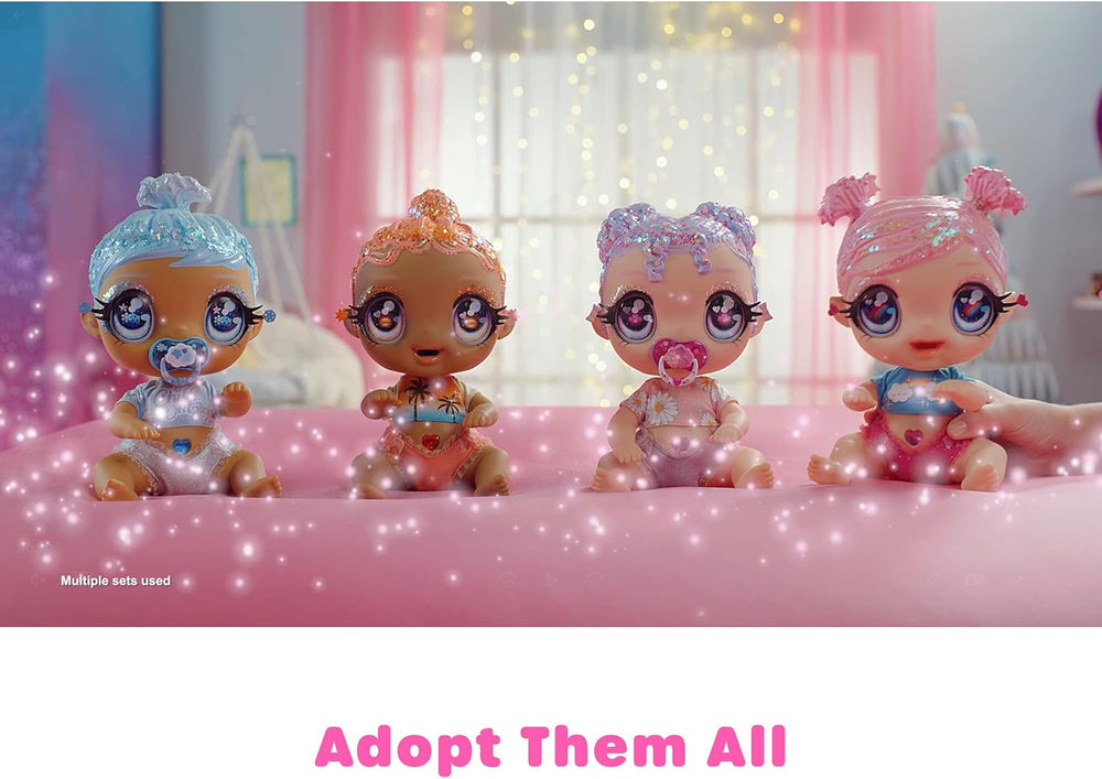MGA Glitter Babyz - LILA WILDBLOOM - Bambolina con 3 magici cambi di colore attraverso l'acqua ghiacciata - con capelli lilla glitterati, vestito a fiori selvatici, pannolino, biberon e ciuccio - per bambini dai 3 anni