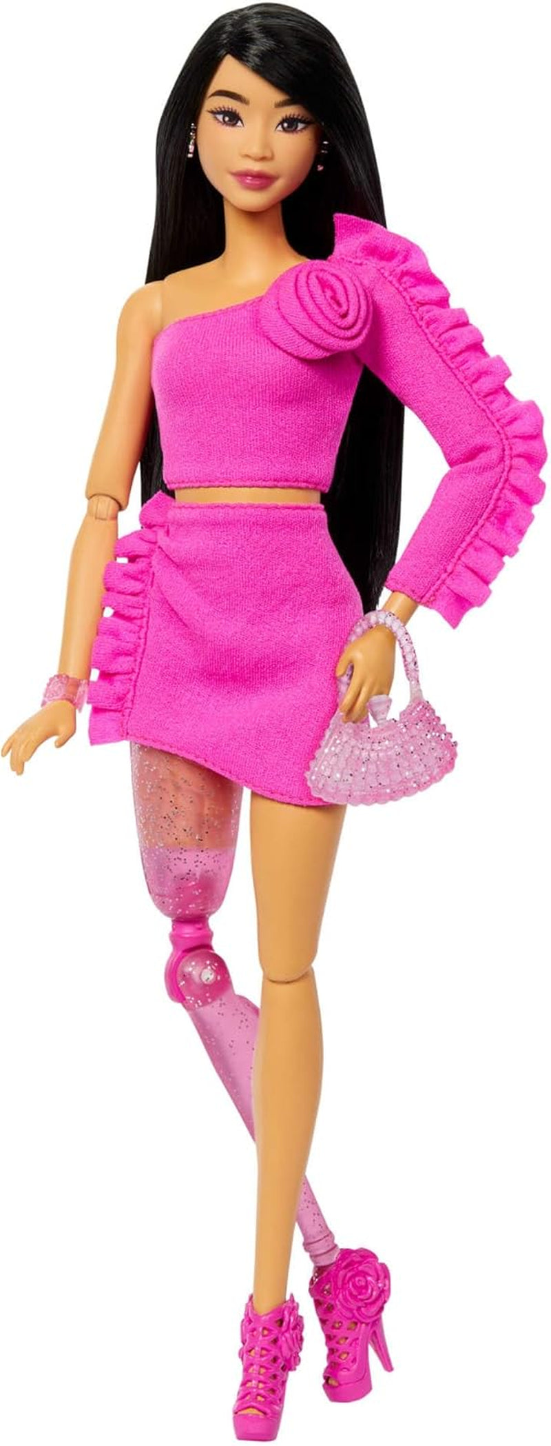 Păpușă Barbie Deluxe Style nr. 3 cu ținută Barbiecore, păr blond în coc înalt, rochie roz pastel cu fundiță supradimensionată și accesorii precum colanți Fishnet, HYV27 Papusi Naty Shop Negru