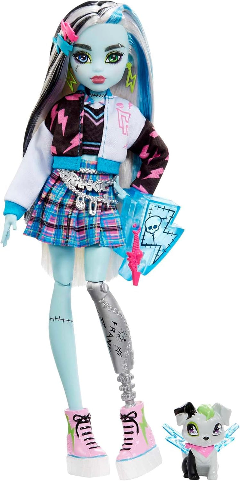 Păpușă Monster High Frankie Stone cu jachetă din denim și pantaloni scurți, include câinele Watzie și accesorii precum un rucsac, o gustare și un notebook, HXH73 Papusi Naty Shop Modă electrizantă
