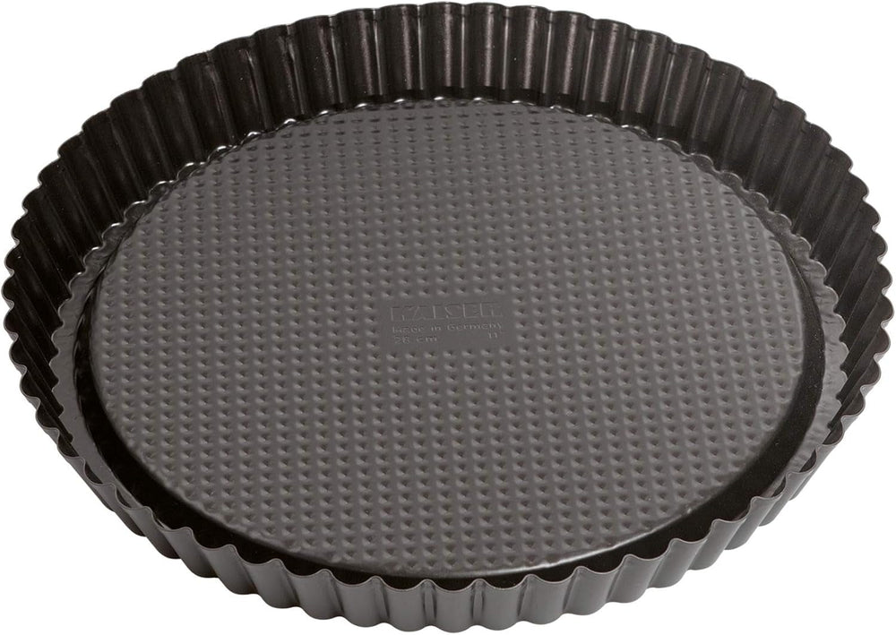 ORIGINAL KAISER Classic Obstbodenform 28 Cm, Obstkuchenform, Gleichmäßige Bräunung & Classic Mini Torteletts 6 Stück, Tartelette Förmchen 10 Cm, Tarteform Klein, Tortelettförmchen Antihaftbeschichte Stampi e vassoi Naty Shop