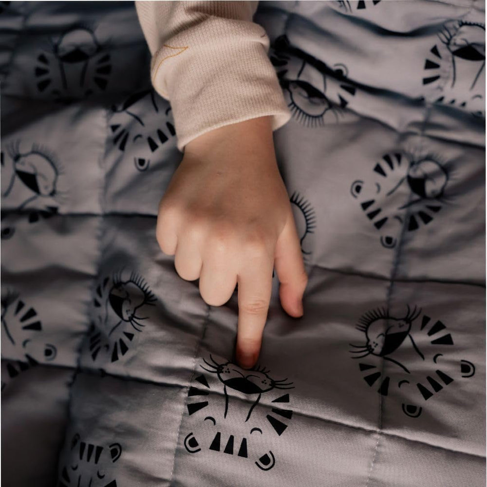 Coperta per neonati ponderata | 3,5Kg | 100X150Cm | Coperta terapeutica | Coperte ponderate | Coperta pesante (faccia di tigre blu, 3,5 Kg-100X150 Cm) BLENKZ Letti e Coperte.