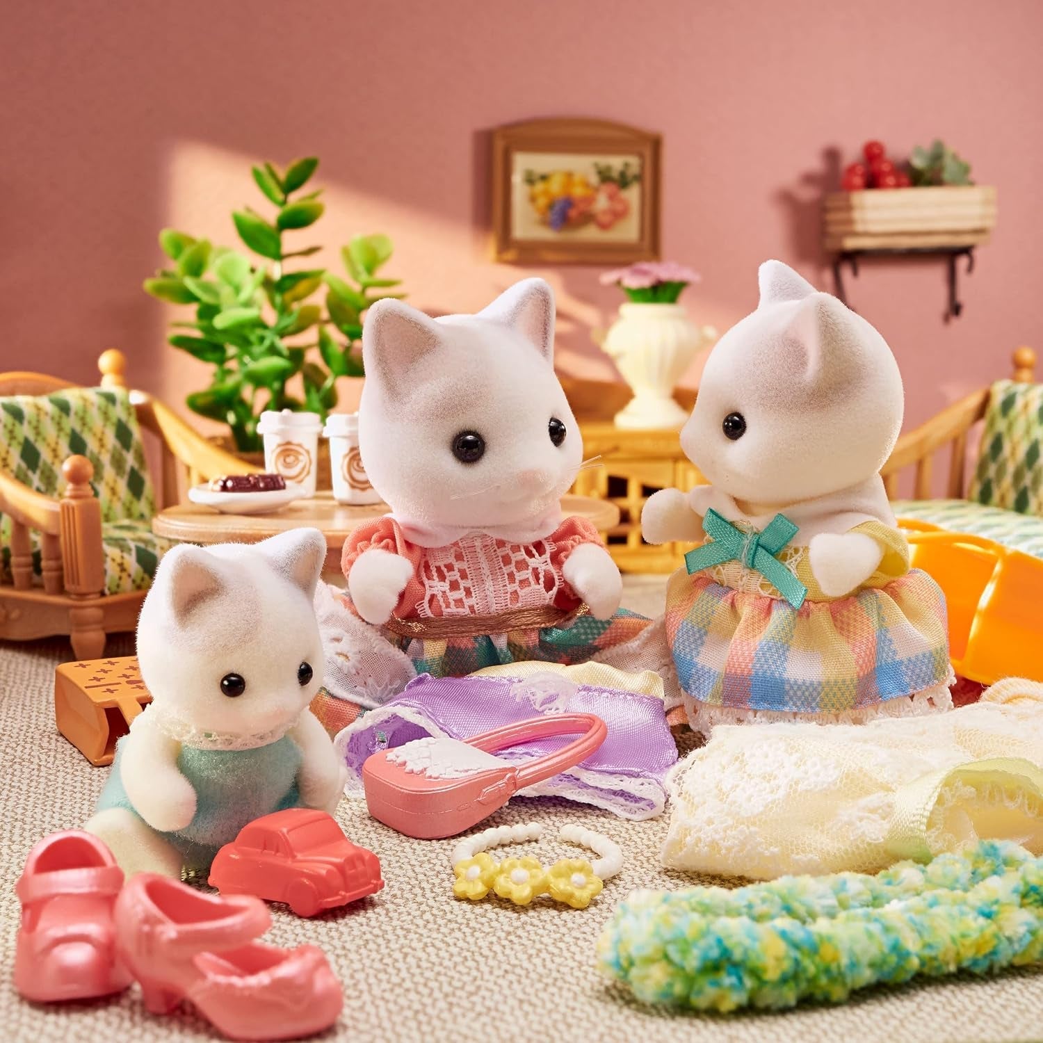 Sylvanian Families - 5738 Milchkatzen Familie - Figuren für Puppenhaus