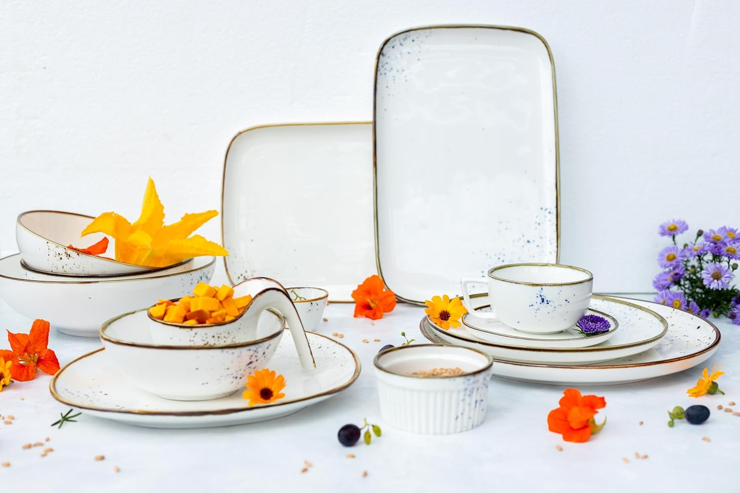 MÄSER Serie Pintar, Servizio da tavola di alta qualità per 4 persone, servizio combinato da 16 pezzi Set da tavola Naty Shop