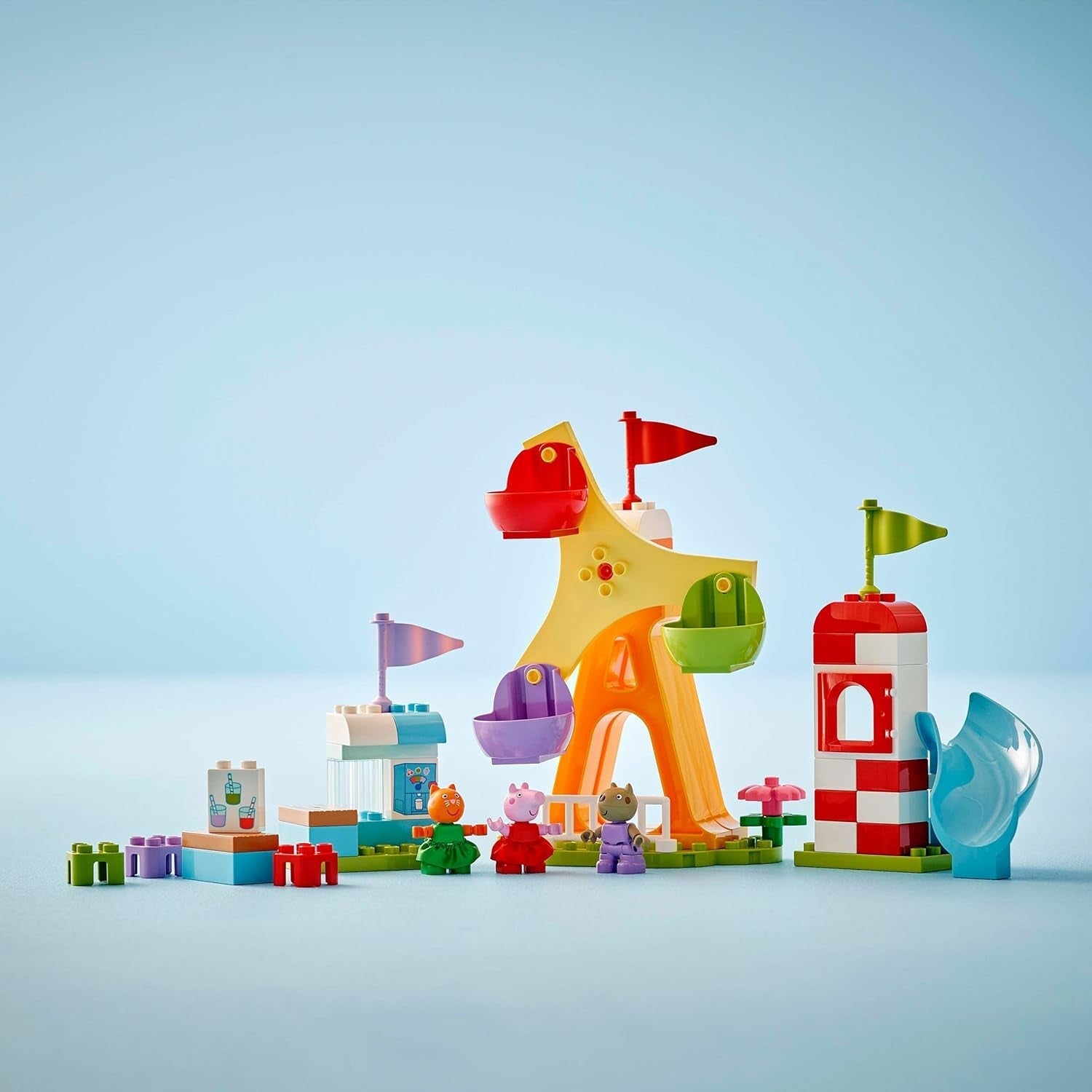 LEGO DUPLO Luna Park di Peppa Wutz - Giocattoli per bambini e giocattoli per la motricità dai 2 anni in su - Giochi prescolari con grande ruota, scivolo e 3 personaggi tra cui Mollie Kitty e Klausi Kläff - Regalo per bambini 10453 Set di costruzione Besuche den LEGO-Store