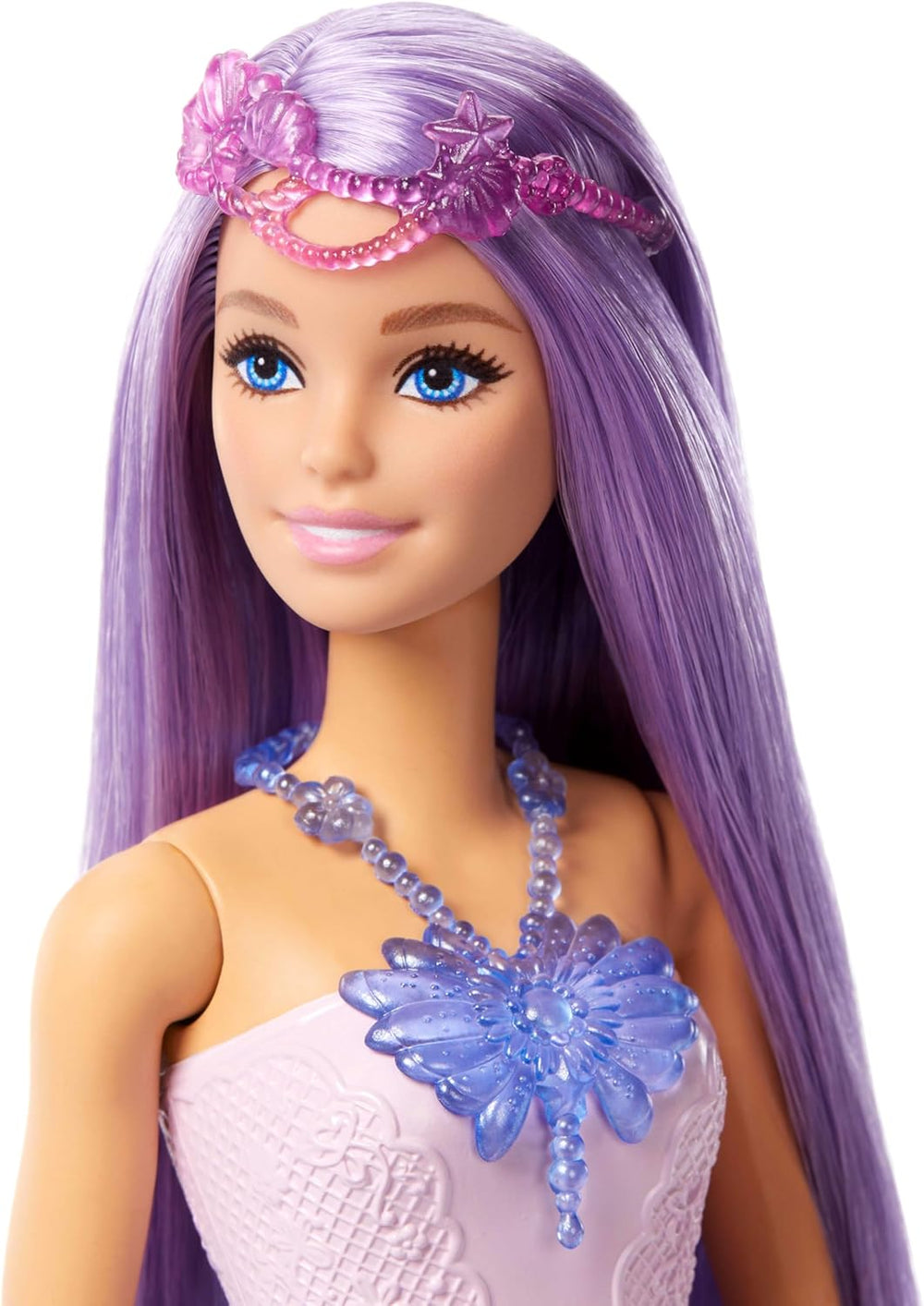 Păpușă Barbie 3 în 1, set de joacă cu 8 accesorii, inclusiv coadă de sirenă, aripi de zână, coliere regale, pantofi și multe altele pentru peste 10 look-uri diferite, JCP74