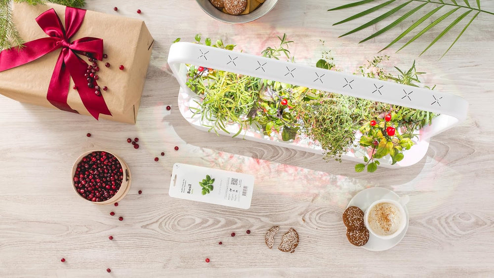 Grădină interioară Click and Grow, mai ușoară decât un sistem de creștere hidroponic, Grădină inteligentă cu LED, grădină de plante aromatice, seră interioară cu 9 capsule de plante incluse (alb)
