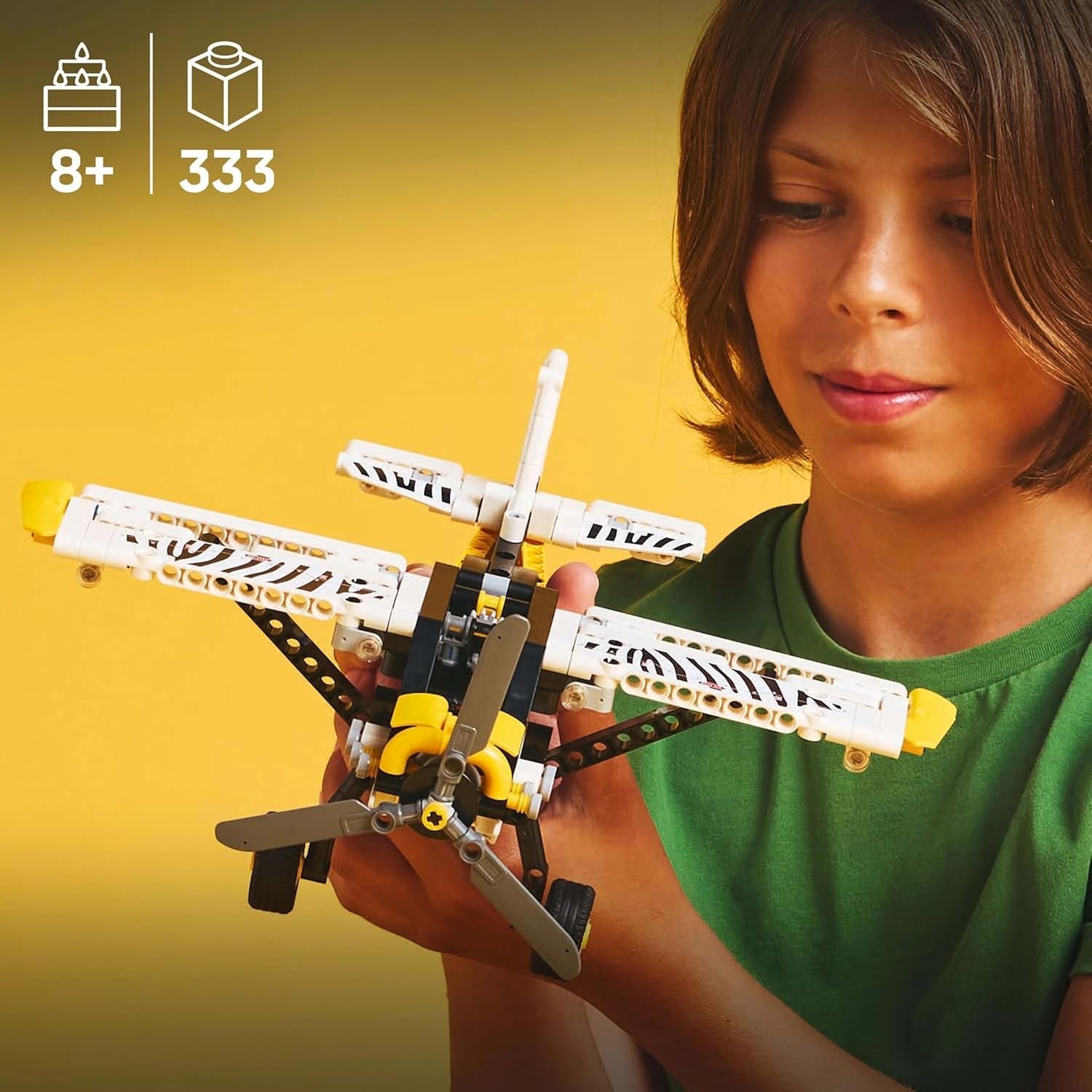 LEGO Technic Aeroplano a elica Giocattolo da costruzione per bambini Regalo per ragazzi e ragazze 8 anni Motore a pistoni a 4 cilindri Modello di aeroplano a elica rotante 42198 Set da costruzione Acquista dal negozio LEGO