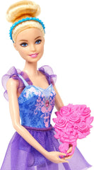 Barbie Ballettstudio Set mit 2 Puppen und 9 Zubehörteilen, blonde und brünette Ballerina-Modepuppen mit zusätzlichem Outfit und zum Tanzmotto passenden Teilen, HXC37, [Mehrfarbig]