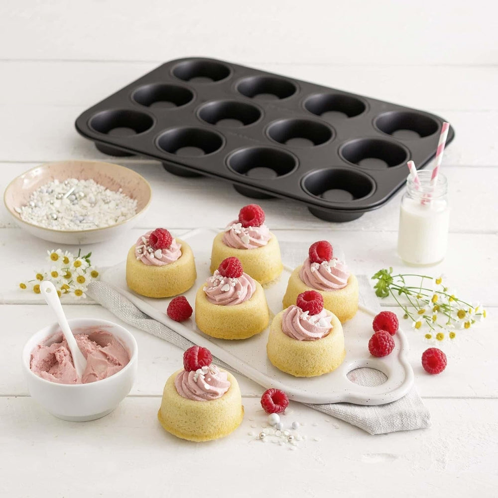 Zenker Cup-Cake-Backblech 12Er Set – Premium Antihaftbeschichtung, Für Perfekte Cupcakes, 385X265X30Mm, Hitzebeständig Bis 230°C Stampi e vassoi per cuocere Naty Shop