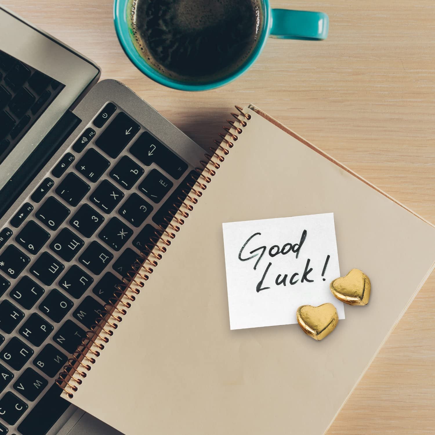 Günthart 150 pezzi Cuori di cioccolato dorati con ripieno di torrone, renna | Rodolfo il Rosso - Crema di Torrone | Cuori Di Cioccolato Dorato | Concorso | Cuori Di Cioccolato Dorato | Natale (1,2 kg)