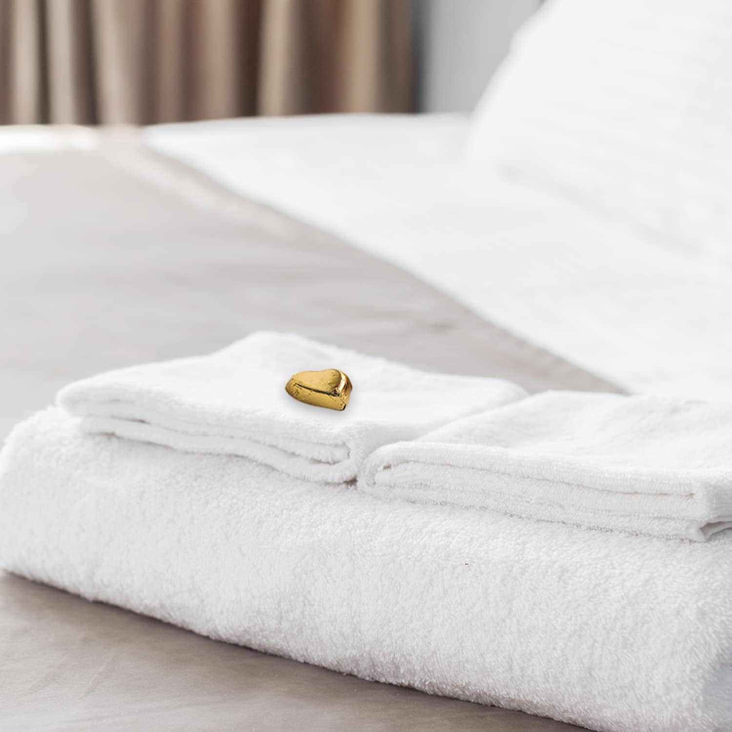 Günthart 150 pezzi Cuori di cioccolato dorati con ripieno di torrone, renna | Rodolfo il Rosso - Crema di Torrone | Cuori Di Cioccolato Dorato | Concorso | Cuori Di Cioccolato Dorato | Natale (1,2 kg)