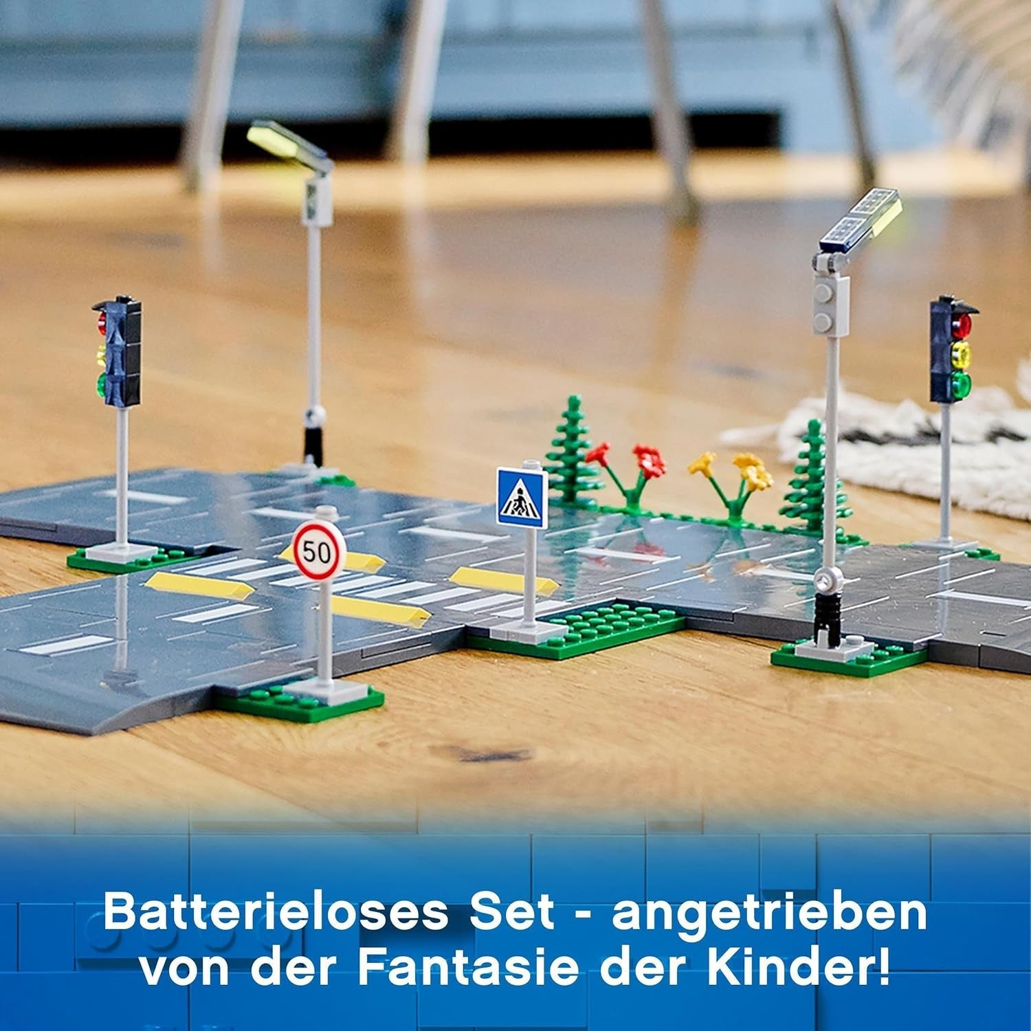 LEGO City Straßenkreuzung mit Ampeln, Bauset mit im Dunkeln leuchtenden Steinen 60304