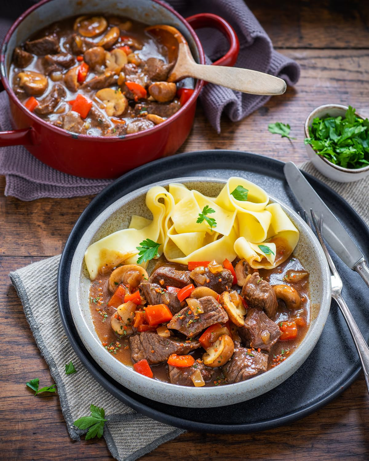 MAGGI Fix per gulasch ungherese, Würzmischung, mit natürliche Ingredient*, per 4 porzioni, 1er Pack (1 x 56g Packung)