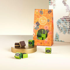 Venchi - Confezione Regalo Praline Murrine con Cremino al Pistacchio, Cioccolato Bianco, 305g, Senza Glutine, Senza Coloranti, Senza Conservanti - Idea Regalo Perfetta