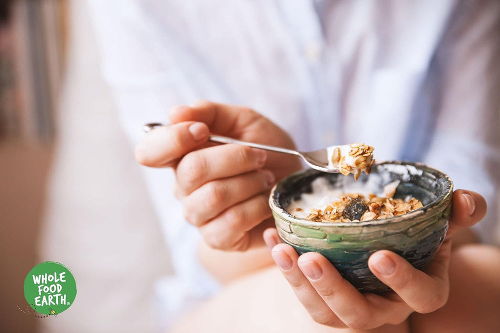 Muesli Deluxe Wholefood Earth - Miscela di scaglie con frutta secca, noci e semi 1 kg | Non OGM | Ricco di fibre