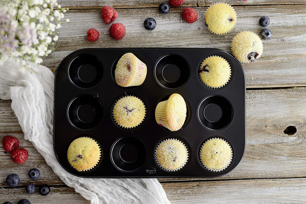 Dr. Oetker - Teglia tradizionale in alluminio con rivestimento antiaderente (colore: nero), 1 pezzo. Stampi e teglie Naty Shop