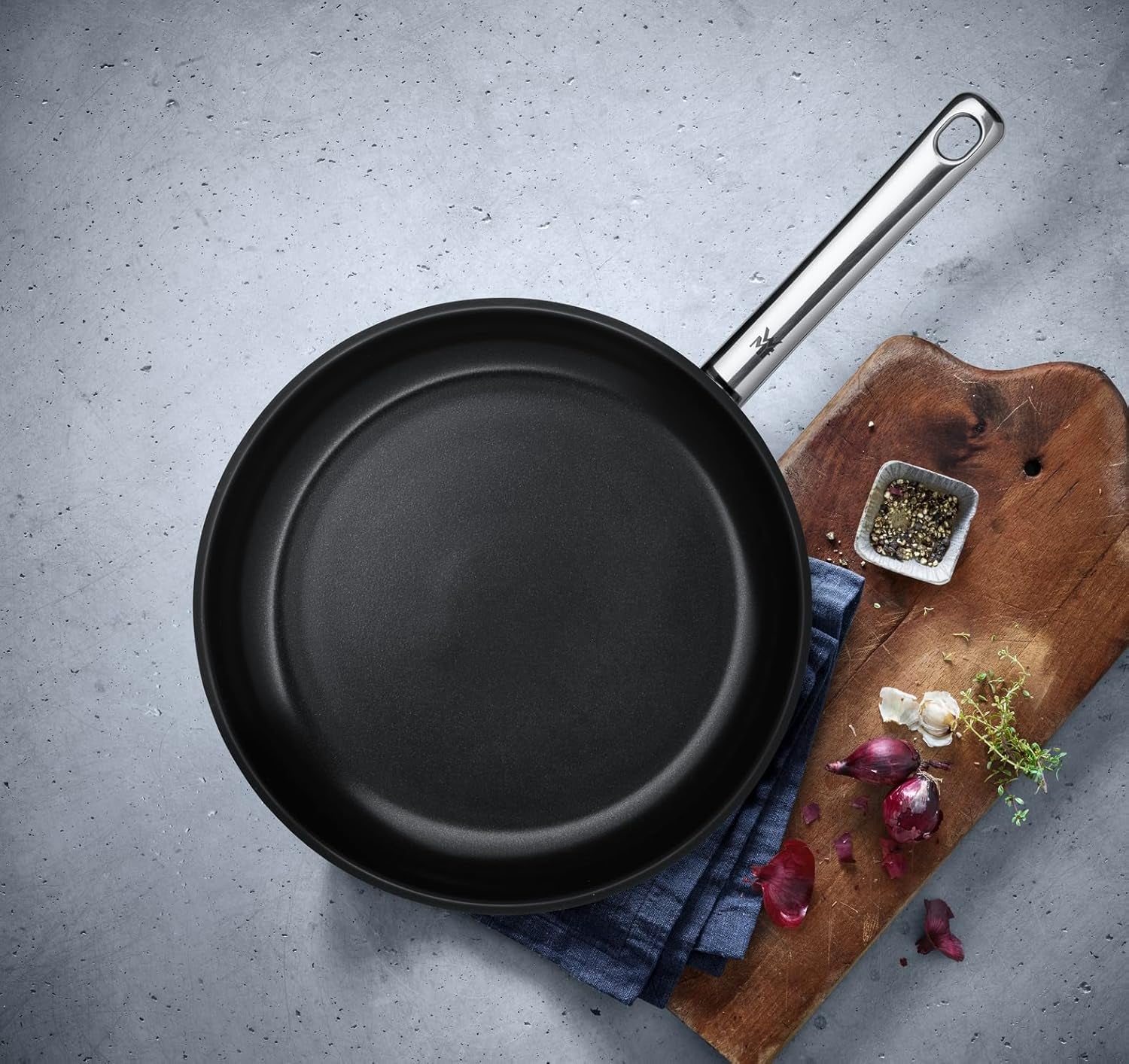 WMF Devil padella 28 cm induzione, rivestimento in ceramica Pentole e Padelle Naty Shop