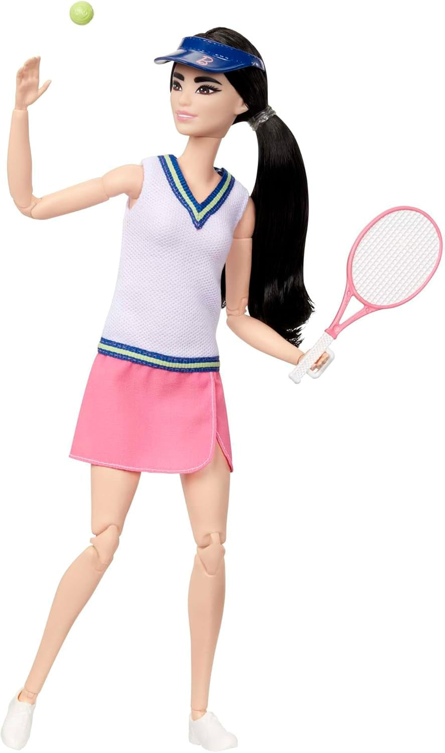 Barbie Made to Move - Giocatrice di tennis con racchetta e palla - Bambola con 22 articolazioni per un divertimento realistico per gli appassionati di tennis e i bambini dai 3 anni in su, HKT73 Naty Shop Dolls