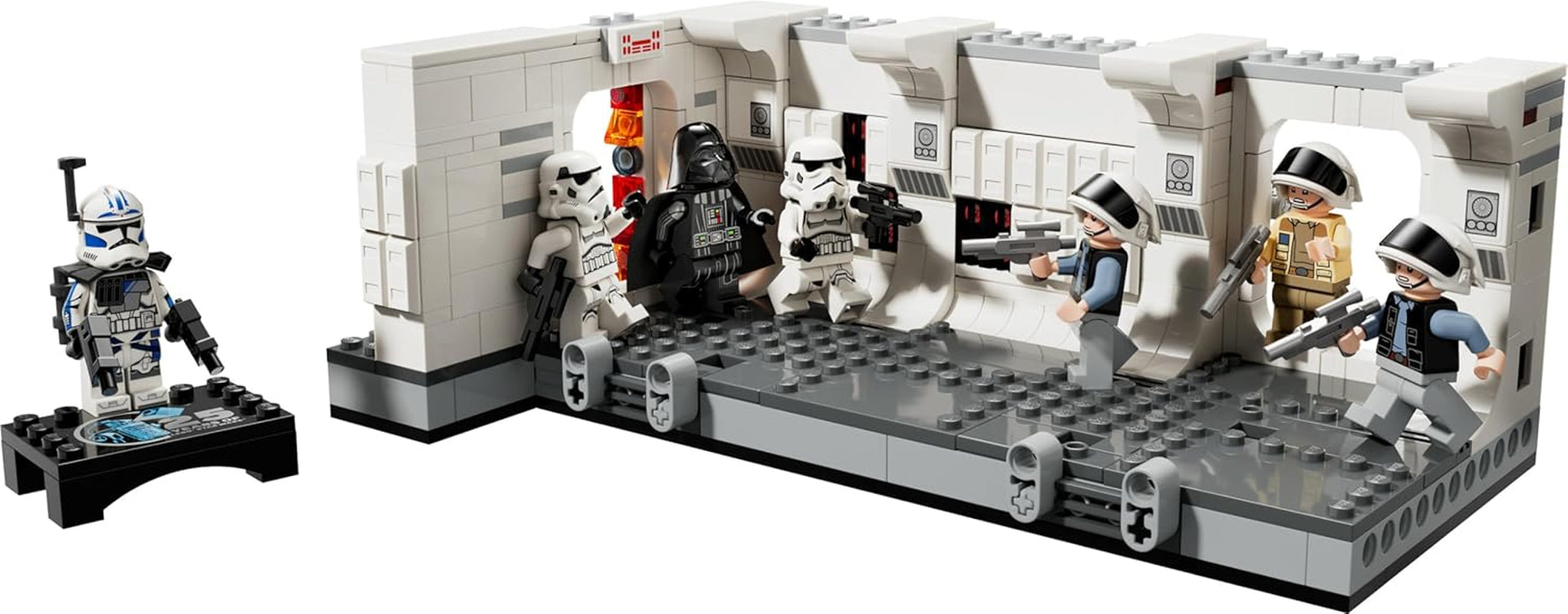 LEGO Star Wars Tantive IV Boarding, Giocattolo da costruzione del film Una nuova speranza, Playset fantasy da collezione, Idea regalo per ragazzi e ragazze 8+ e collezionisti 75387 Set da costruzione Beuche den LEGO-Store
