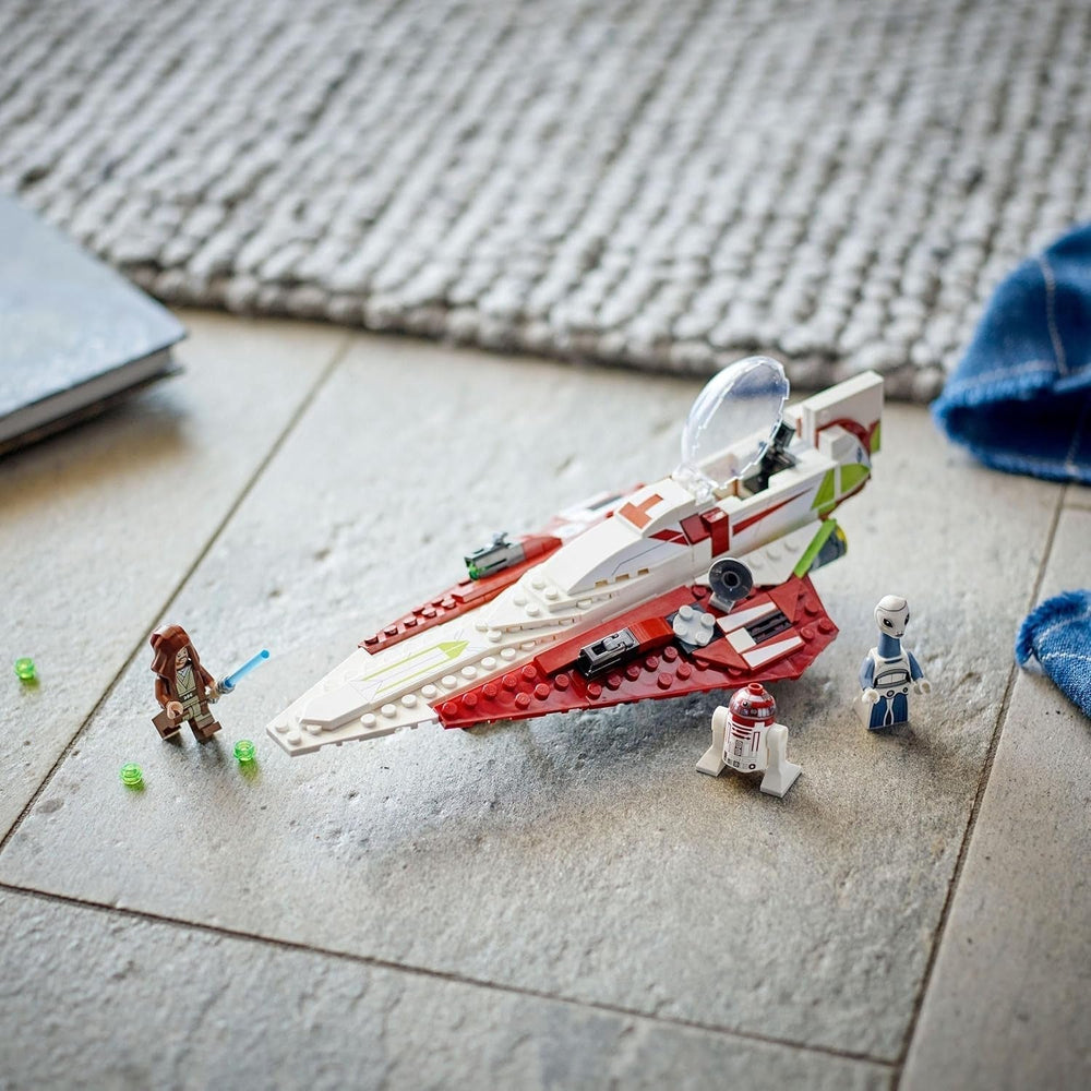 LEGO Star Wars Jedi Starfighter Obi-Wan Kenobi, giocattolo costruibile con Taun We, personaggio droide e spada laser, set L'attacco dei cloni 75333 Set di costruzione Acquista il negozio LEGO