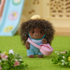 Sylvanian Families 5410 Hedgehog Baby - Figuri pentru casa de păpuși Papusi Naty Shop