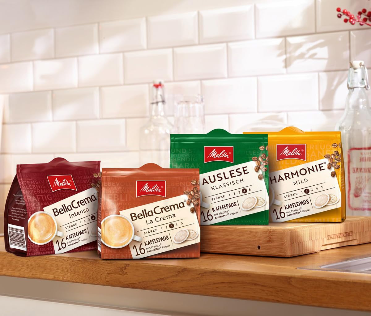 Melitta BellaCrema Intenso gemahlener Röstkaffee in Kaffee-Pads 10 x 16 Pads & Café Bistro Röstkaffee in Kaffee-Pads, 100 Pads