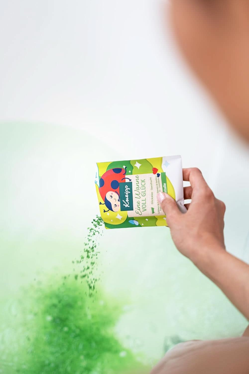 Kneipp, cristalli da bagno, con estratti naturali di carambola e trifoglio della fortuna, con un'elevata percentuale di sale Luisenhaller, 60 grammi Doccia e bagno Naty Shop