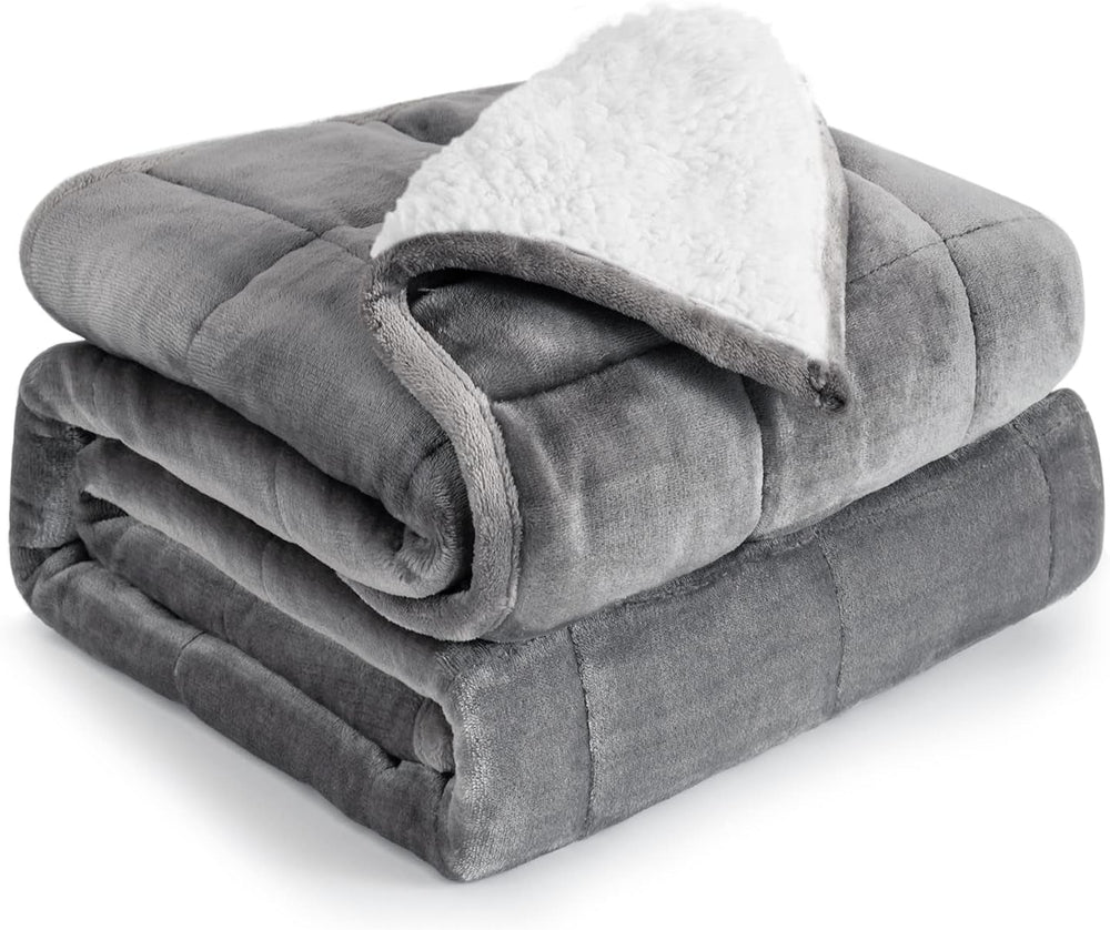 Coperta con ponderazione Cottonblue 6,8 kg Queen Size Flanella Shaggy Sherpa Coperta con ponderazione per adulti Comode coperte ponderate per calmare e rilassare Piumini pesanti 152,4 x 203,2 Naty Shop Trapunte e trapunte Bianco/Grigio 60 x 80 15 libbre